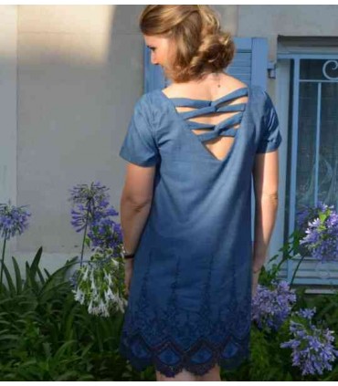 SUPER BISON Robe et Blouse Paradis