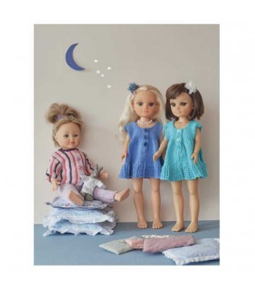 12 Tenues de poupées au tricot &amp; leurs accessoires