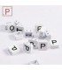 Perles emaillees forme carrees LETTRE P